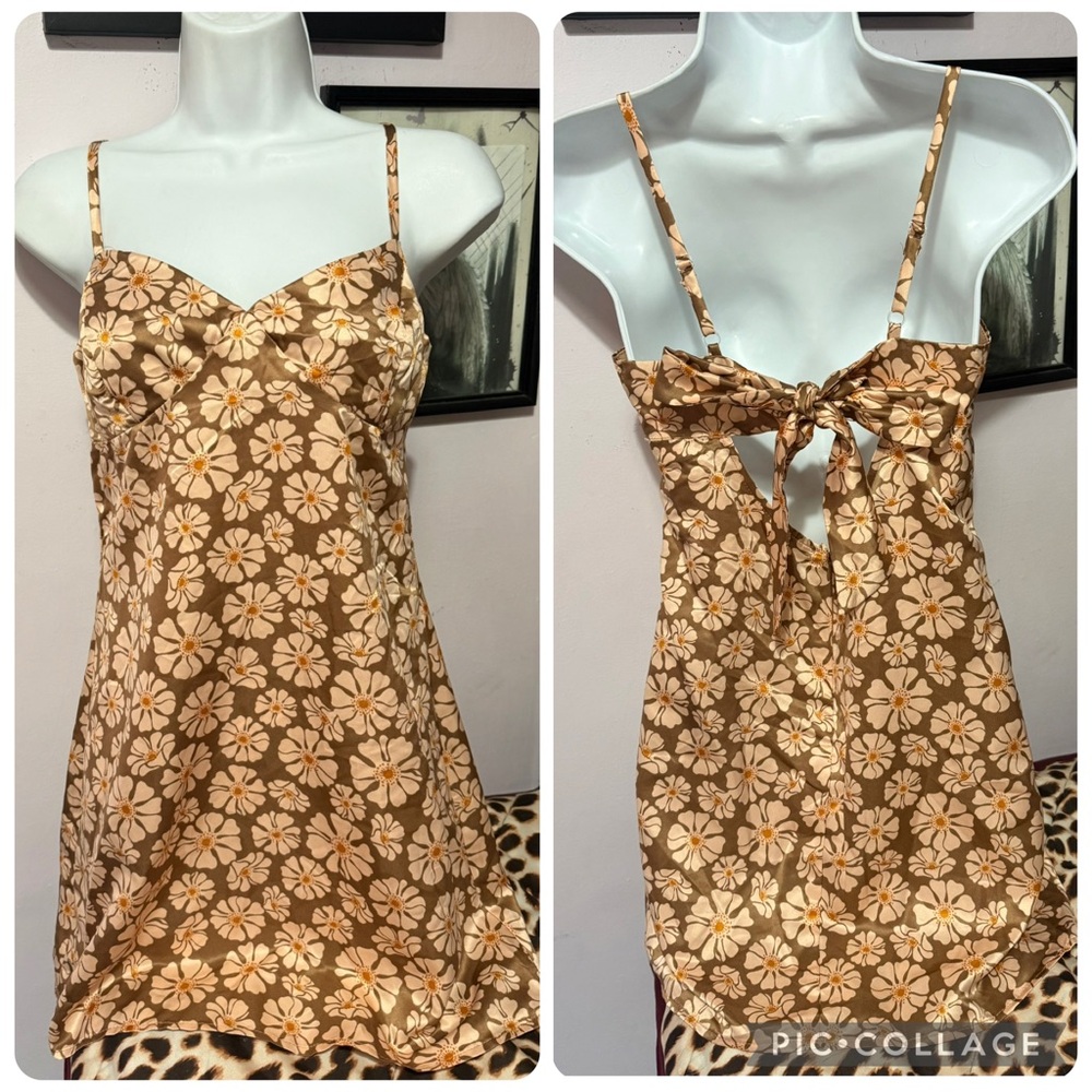 ✨RSQ 100% polyester Dress✨